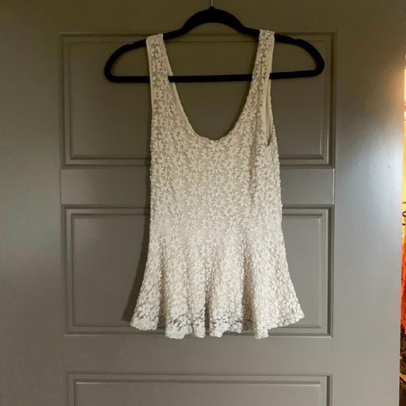 UO Pins & Needles Daisy Peplum Top - Picture 1 of 4